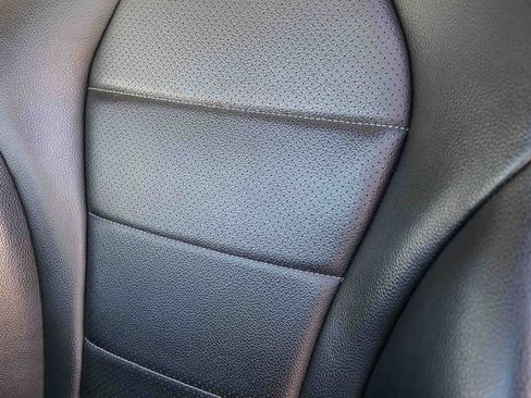 Used 2015 Mercedes-Benz C 300 4MATIC Sedan image 22