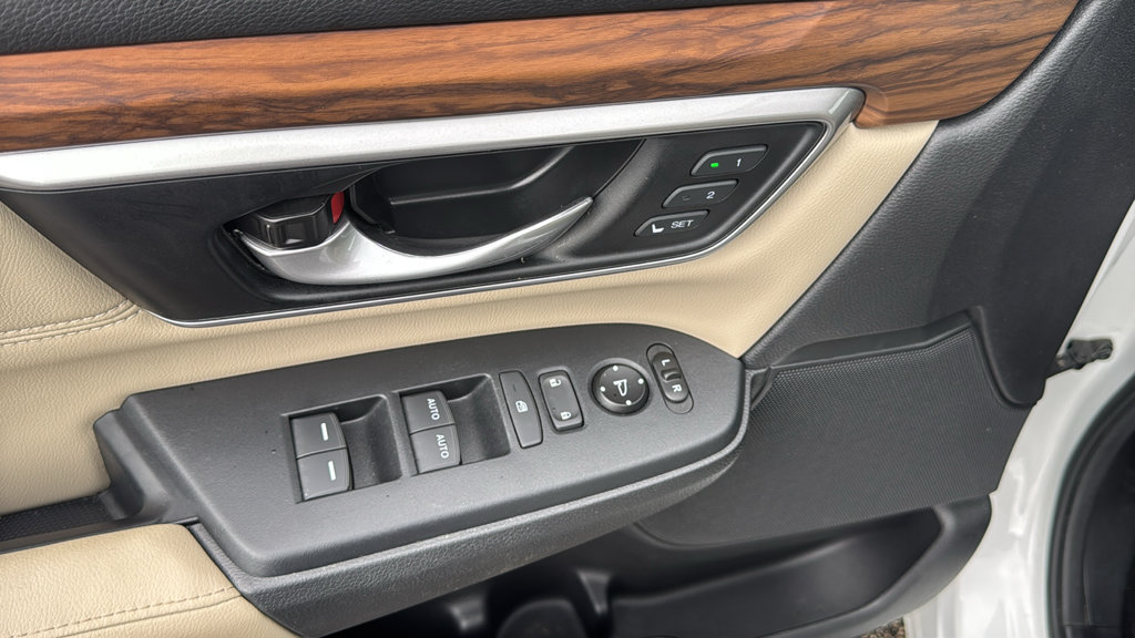 Used 2020 Honda CR-V EX-L image 14
