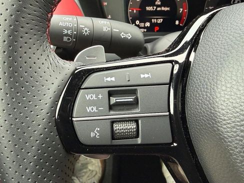 Certified 2025 Acura ADX A-Spec image 20