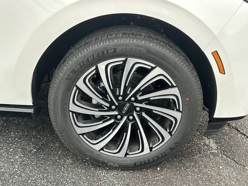 New 2026 Lincoln Navigator Black Label image 12