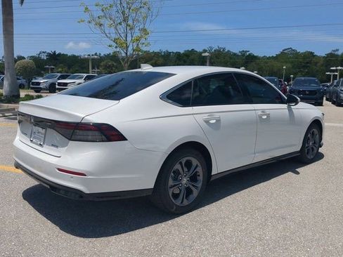 New 2026 Honda Accord EX-L image 3
