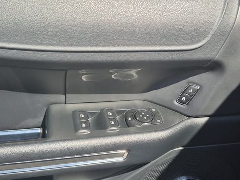 Used 2023 Ford Expedition XLT RWD image 8
