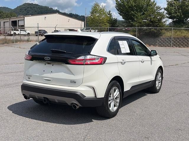 Certified 2020 Ford Edge SEL w/ Convenience Package AWD/4WD image 3