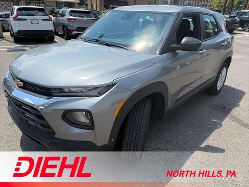 Used 2023 Chevrolet TrailBlazer LS AWD/4WD image 1