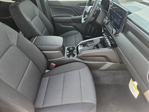 New 2026 Chevrolet Colorado W/T w/ WT Custom Package RWD image 10