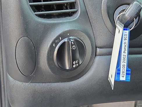 Used 2002 Porsche 911 Carrera image 22