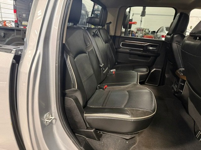 Used 2022 RAM 3500 Laramie AWD/4WD image 15