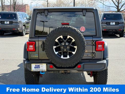 Used 2025 Jeep Wrangler Unlimited Rubicon 4xe w/ Convenience Group image 7