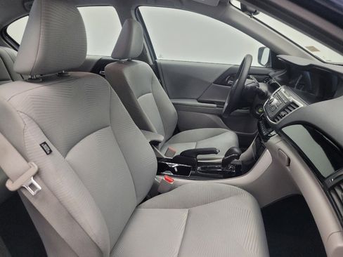 Used 2016 Honda Accord LX image 21