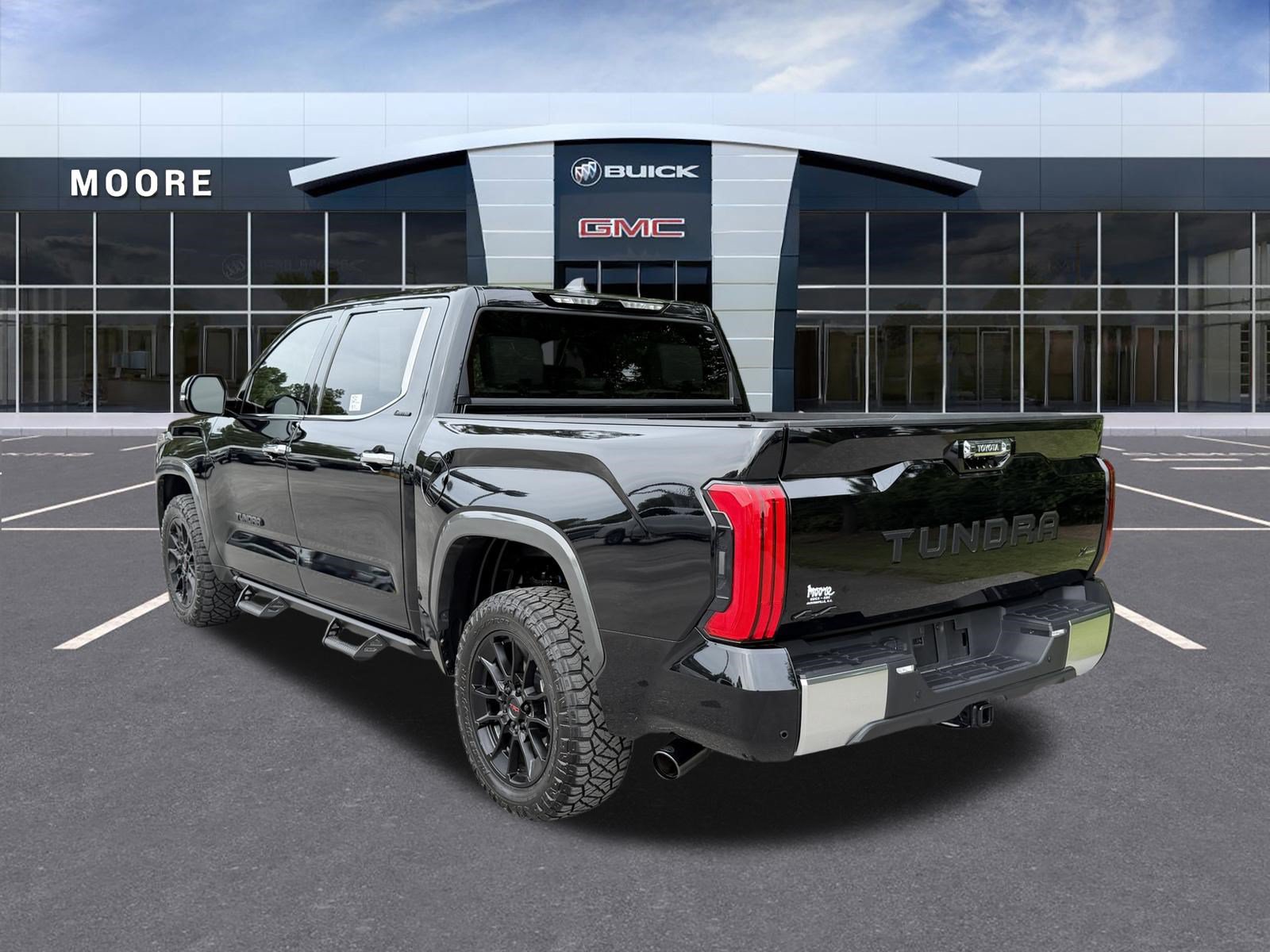 Used 2026 Toyota Tundra Limited AWD/4WD image 5