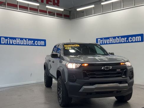 Used 2026 Chevrolet Colorado Trail Boss AWD/4WD image 5