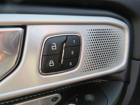 Used 2020 Ford Explorer ST w/ ST Street Pack AWD/4WD image 11