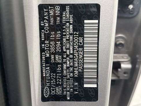 Used 2023 Hyundai Elantra SEL FWD image 20