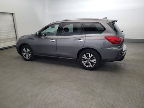 Used 2019 Nissan Pathfinder S AWD/4WD image 3
