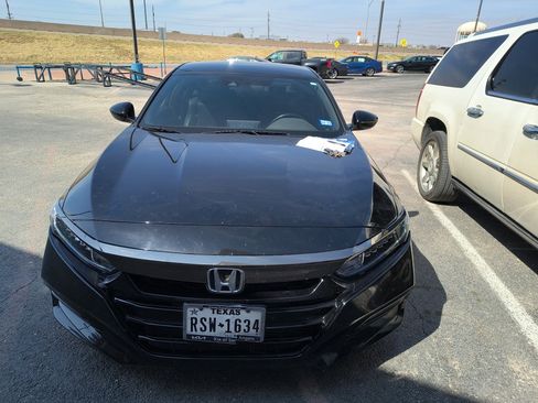 Used 2020 Honda Accord Sport image 1