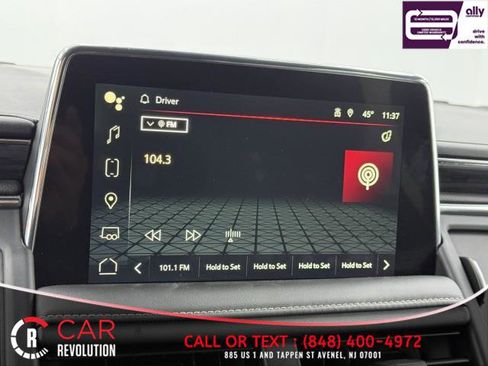 Used 2024 GMC Yukon XL SLT AWD/4WD image 23