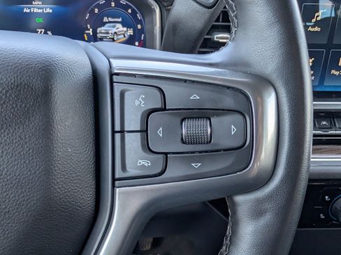 Used 2023 Chevrolet Silverado 1500 LT AWD/4WD image 25