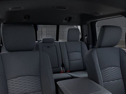 New 2026 RAM 2500 Big Horn AWD/4WD image 34
