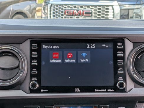 Certified 2023 Toyota Tacoma TRD Off-Road w/ TRD Premium Off Road Package AWD/4WD image 31