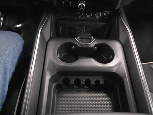 New 2026 RAM 1500 Laramie w/ Night Edition AWD/4WD image 28