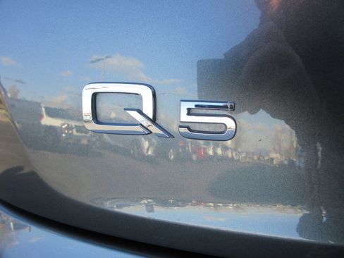 Used 2022 Audi Q5 2.0T Premium image 9