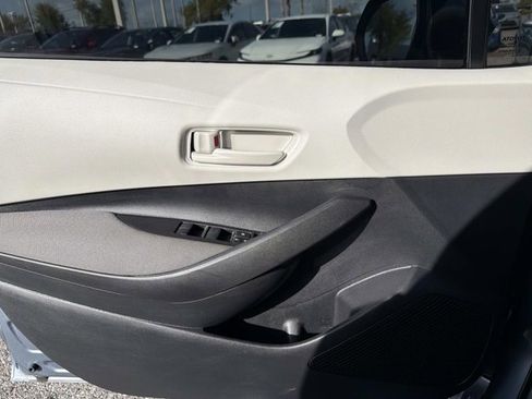 Certified 2025 Toyota Corolla LE image 7