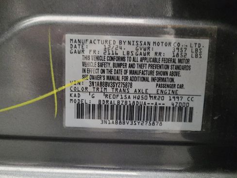 Used 2025 Nissan Sentra S FWD image 33