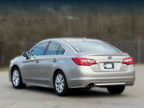 Used 2016 Subaru Legacy 2.5i Premium image 10