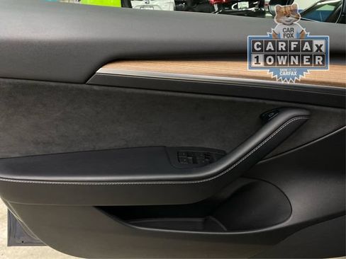Used 2022 Tesla Model 3 Long Range AWD/4WD image 24