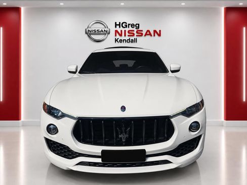 Used 2022 Maserati Levante GT AWD/4WD image 5