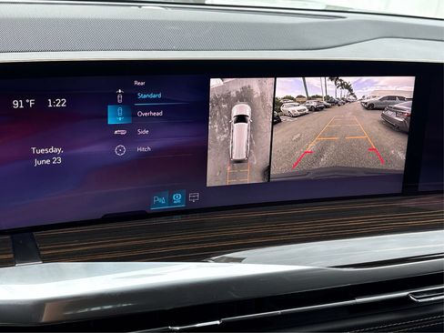 New 2026 Cadillac Escalade ESV Luxury AWD/4WD image 24
