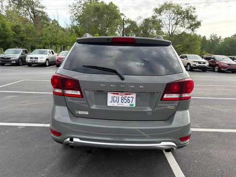 Used 2019 Dodge Journey Crossroad FWD image 5