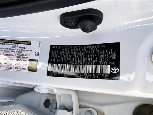 Used 2024 Toyota Corolla LE image 37