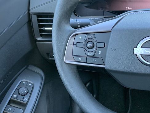 New 2026 Nissan Sentra SV w/ Floor Mat Package FWD image 9