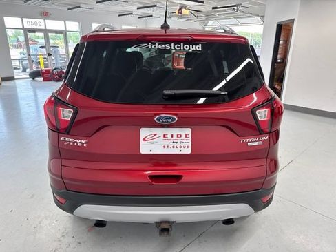 Used 2019 Ford Escape Titanium AWD/4WD image 12