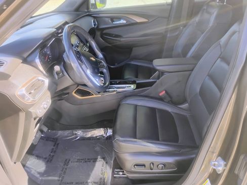 Used 2021 Chevrolet TrailBlazer ACTIV w/ Convenience Package FWD image 10