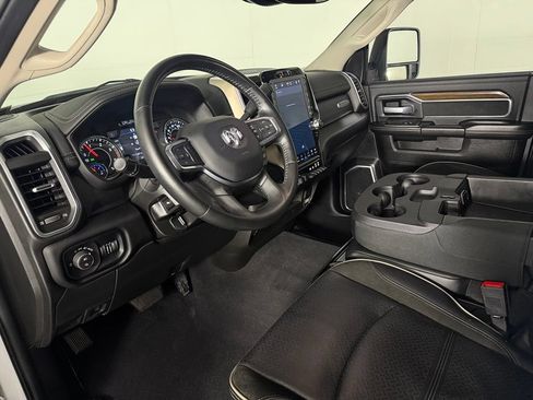 Used 2024 RAM 2500 Laramie w/ Safety Group AWD/4WD image 14
