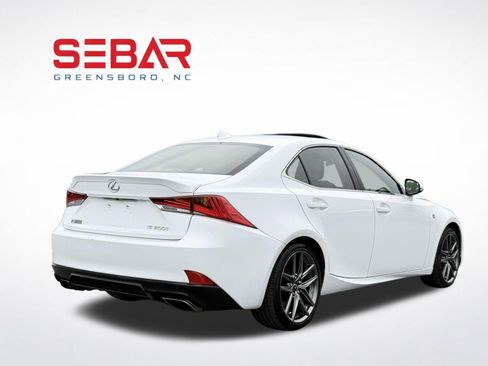 Used 2017 Lexus IS 200t F Sport w/ F Sport Package RWD image 11