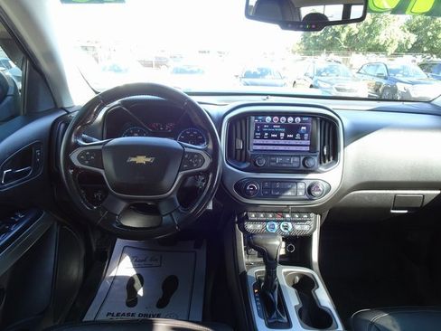 Used 2018 Chevrolet Colorado ZR2 image 19