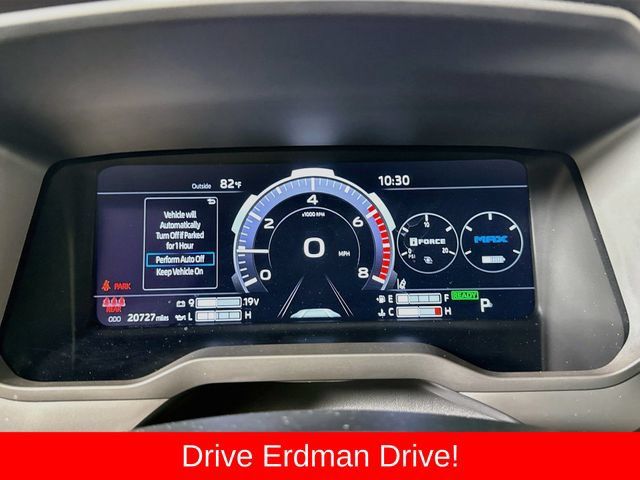 Used 2024 Toyota Tundra Limited AWD/4WD image 17