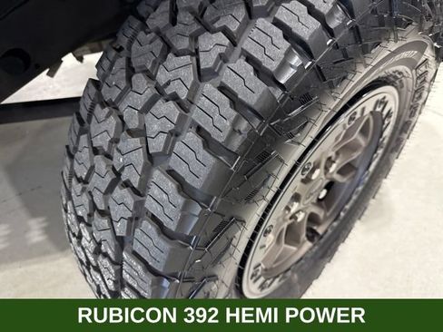 Used 2021 Jeep Wrangler Unlimited Rubicon w/ Dual Top Group AWD/4WD image 9