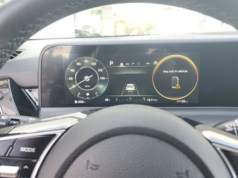 Certified 2024 Kia Seltos S FWD image 23