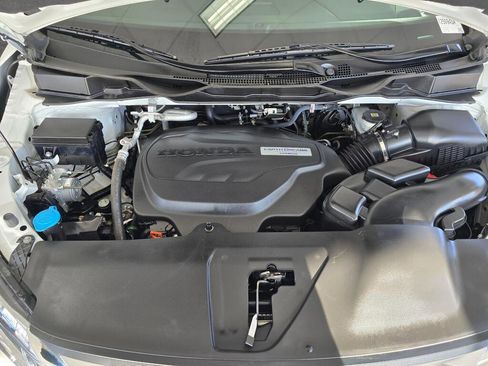 Used 2020 Honda Odyssey Elite image 9