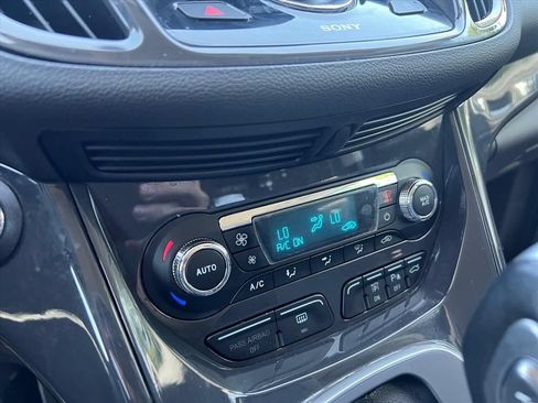Used 2014 Ford Escape Titanium w/ Equipment Group 401A AWD/4WD image 23