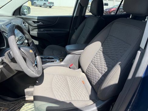 Used 2021 Chevrolet Equinox LT AWD/4WD image 10