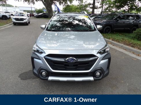 Used 2024 Subaru Outback Touring XT AWD/4WD image 3