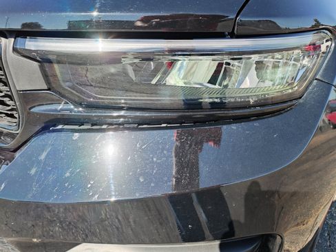Used 2025 Jeep Grand Cherokee Altitude AWD/4WD image 9