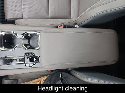 Used 2025 Lexus RX 450h AWD w/ Convenience Package image 23