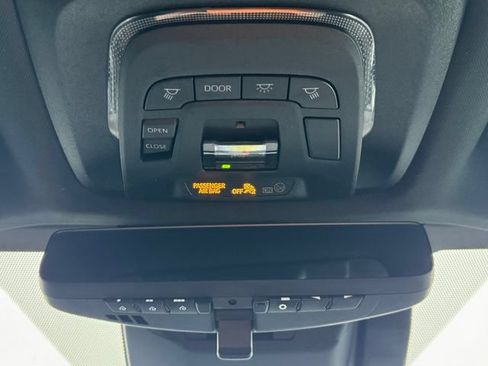 Used 2023 Subaru Solterra AWD image 26
