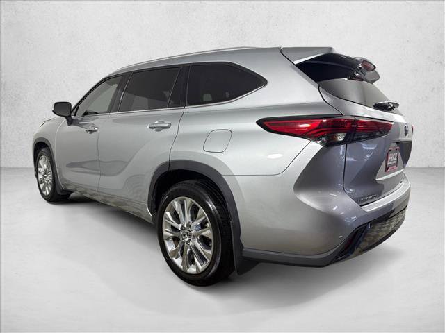 Used 2020 Toyota Highlander Limited AWD/4WD image 7